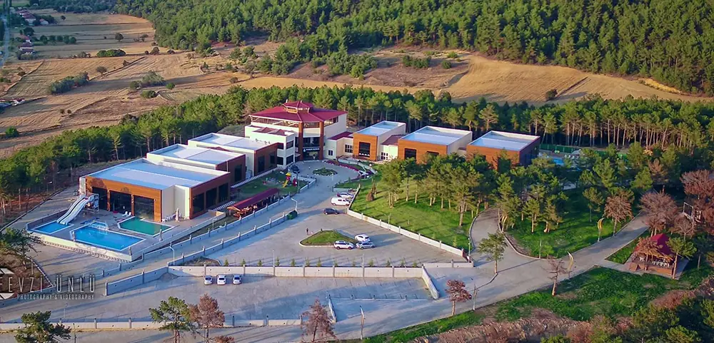 Banaz termal tesisleri — havadan görünüm